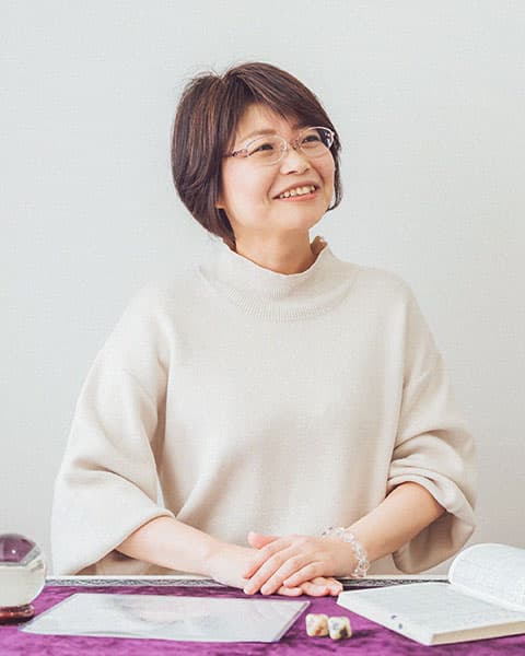 手相師 松山ひとみ